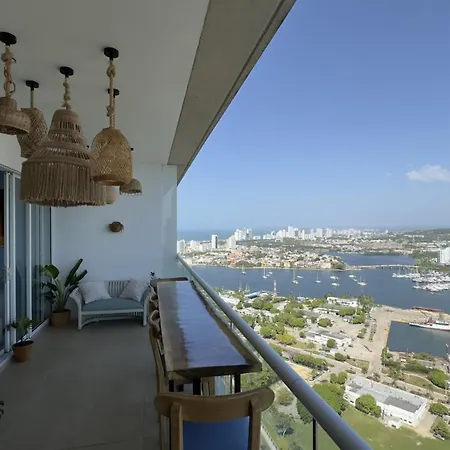 Exclusive H2 Apartamento Cartagena
